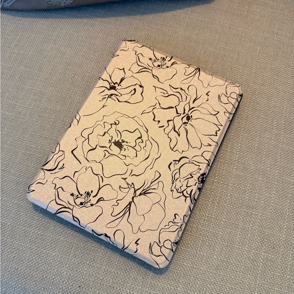Page Kindle Case